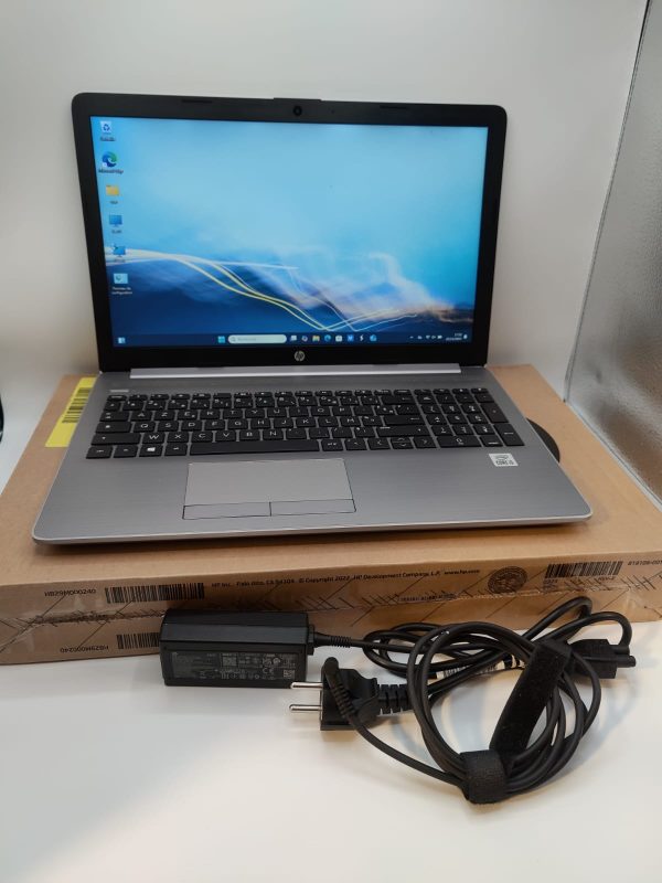 HP 250 G7 Notebook PC i5 - 15.6 pouces - SSD 256 Go - Très Bon État - Gris – Image 9