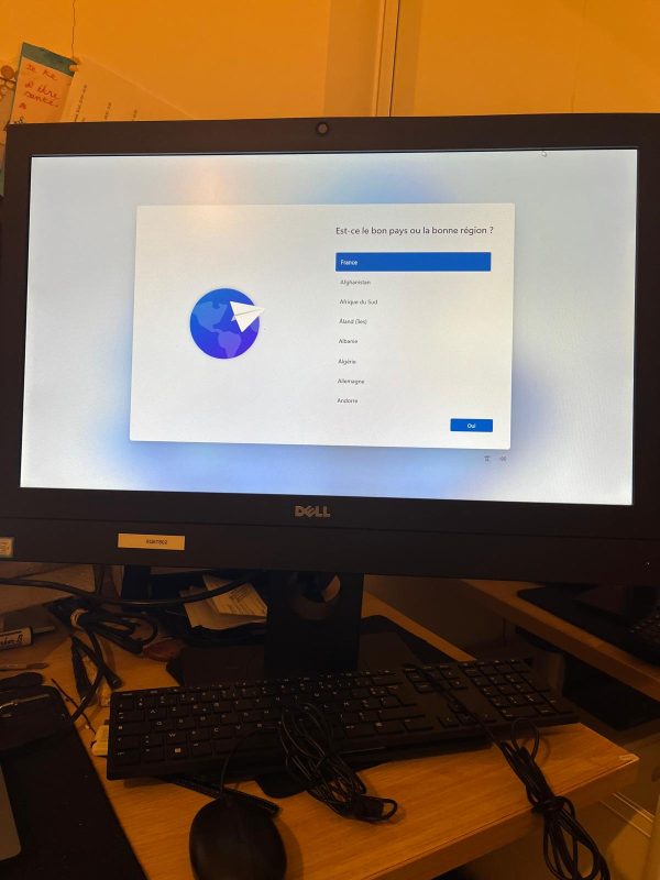 Dell All-in-One OptiPlex 7450 AIO - i5 Gen7 vPro - 16GB RAM - 256GB SSD - Très Propre – Image 2